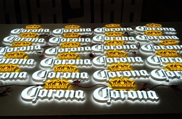 ACRYLIC MINI LETTERS SIGN